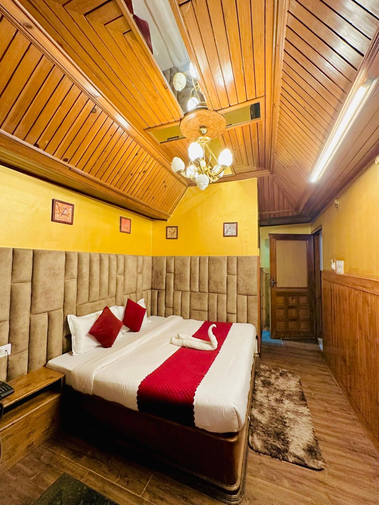 Hotel Avalanche Shimla Esterno foto