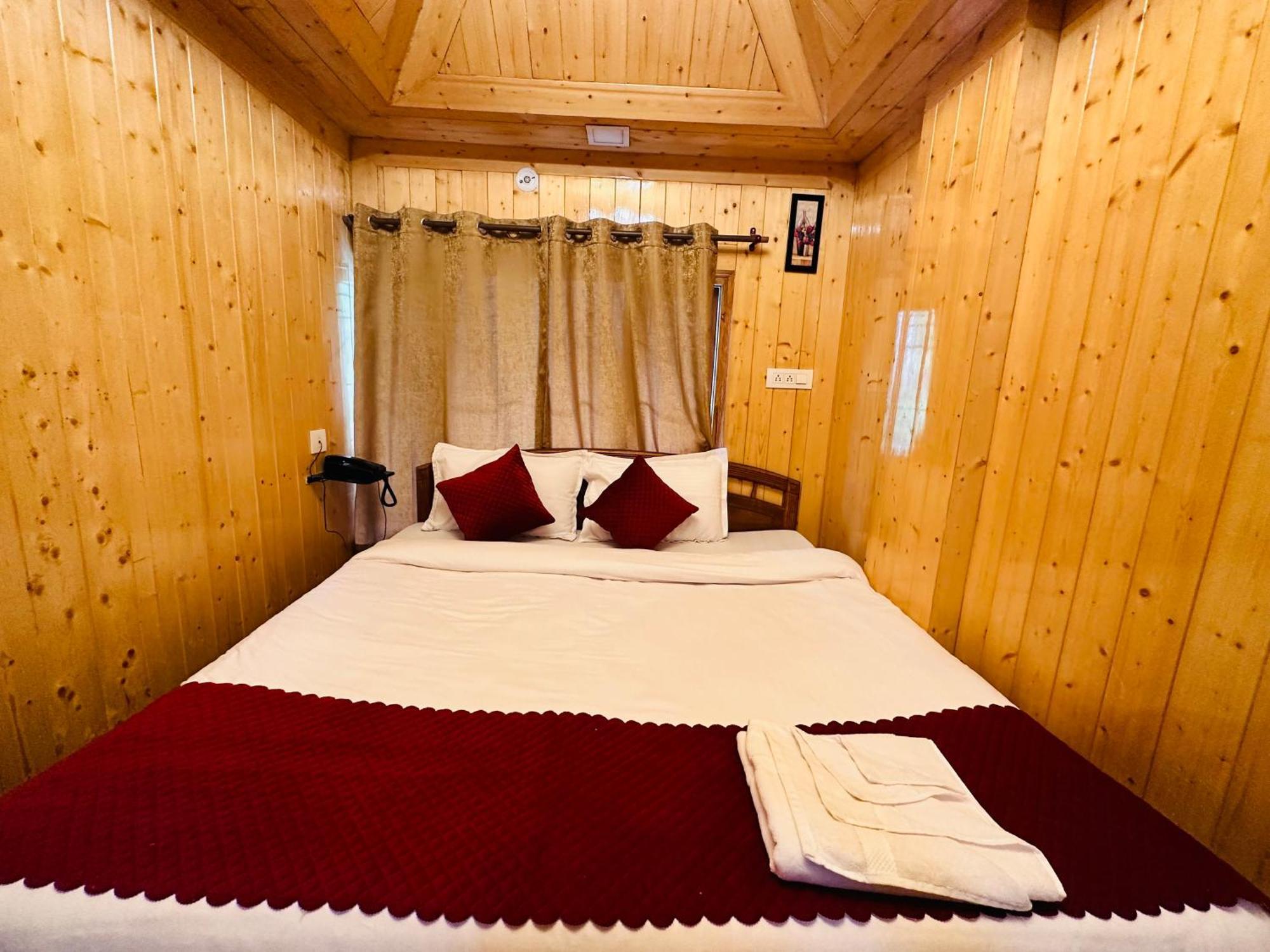 Hotel Avalanche Shimla Esterno foto